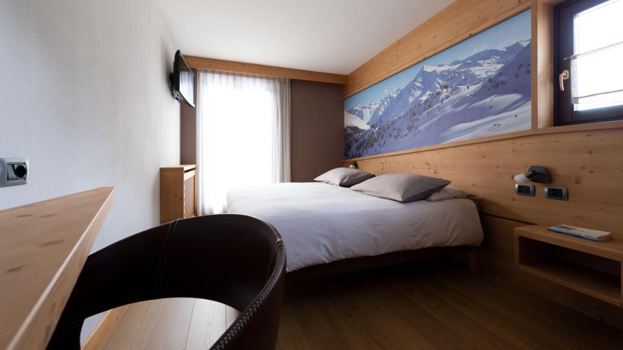 Hotel Compagnoni Santa Caterina Valfurva Exterior photo