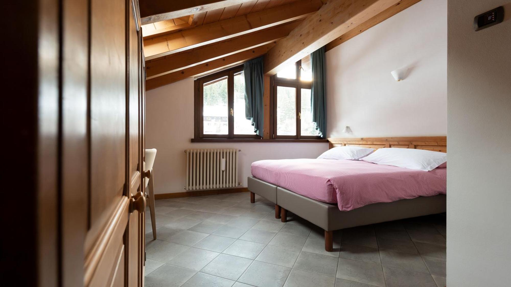 Hotel Compagnoni Santa Caterina Valfurva Exterior photo