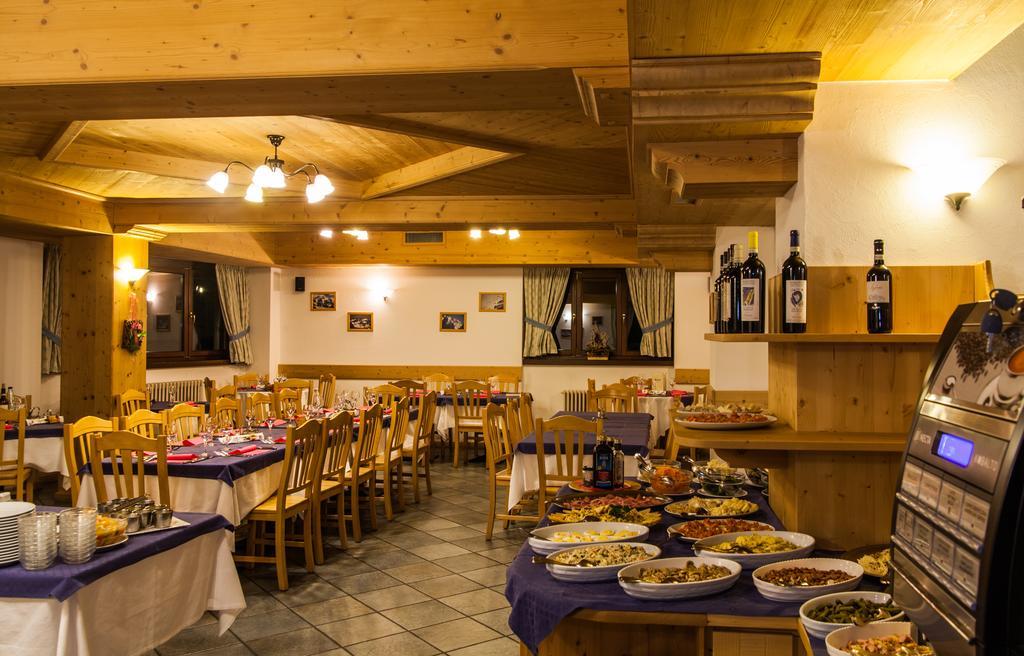 Hotel Compagnoni Santa Caterina Valfurva Exterior photo