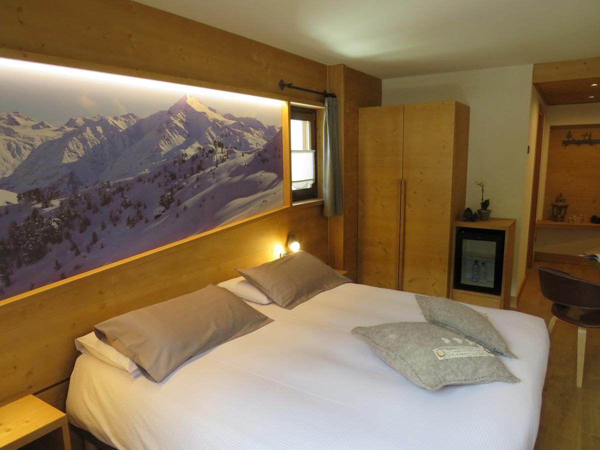 Hotel Compagnoni Santa Caterina Valfurva Exterior photo